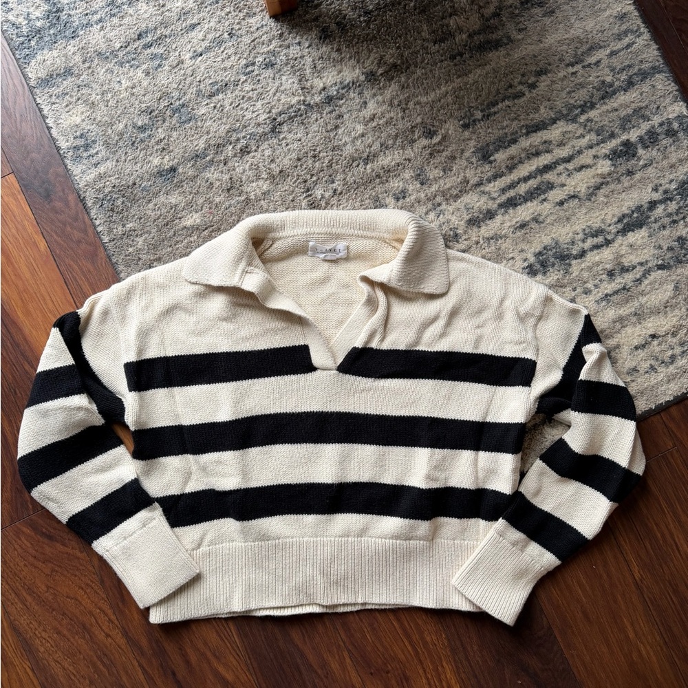 Velvet by Graham & Spencer Cream and Black Striped V-Neck Sweater